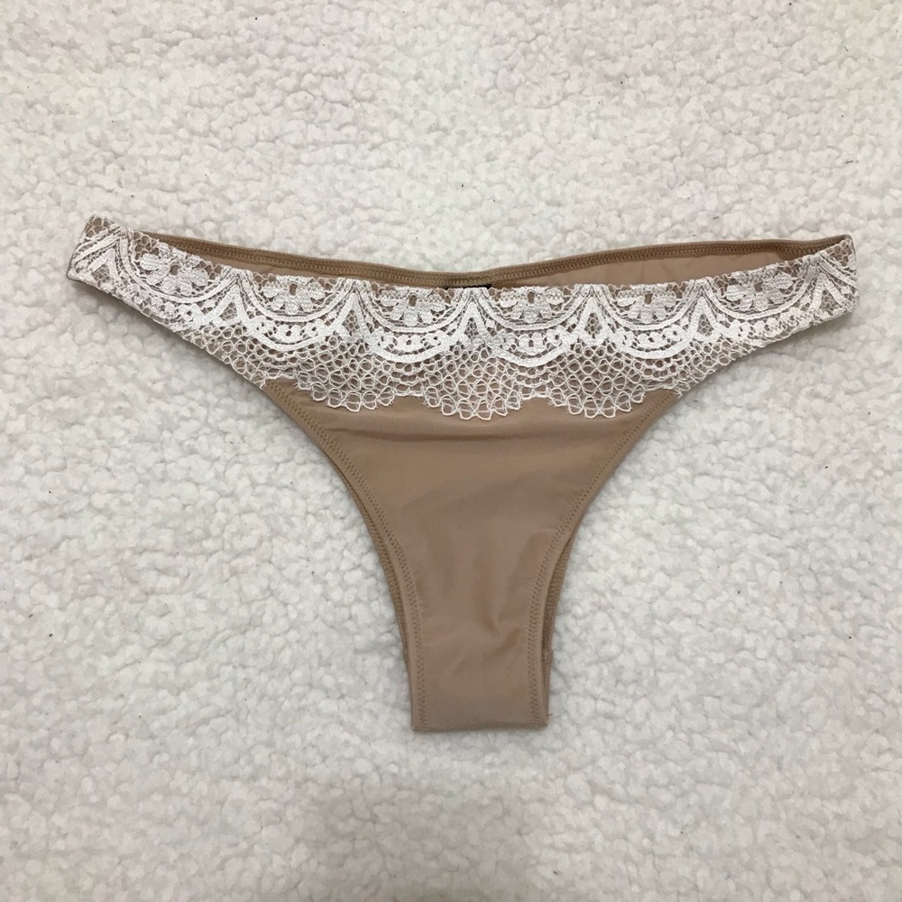 NWT VS very sexy itsy